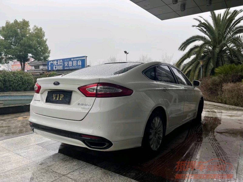 重庆15年福特蒙迪欧7