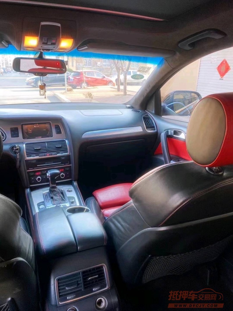 济南12年奥迪Q76