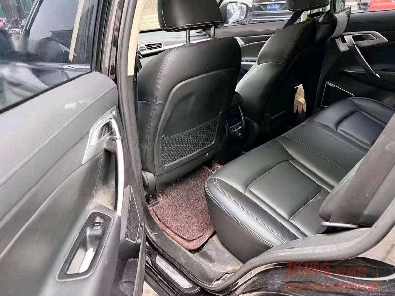 北京18年吉利博越4