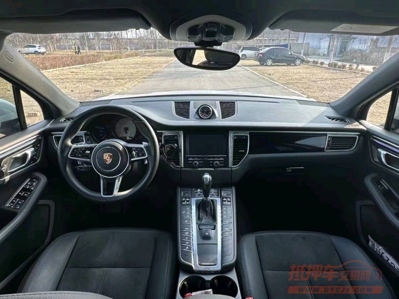 济南14年保时捷Macan4