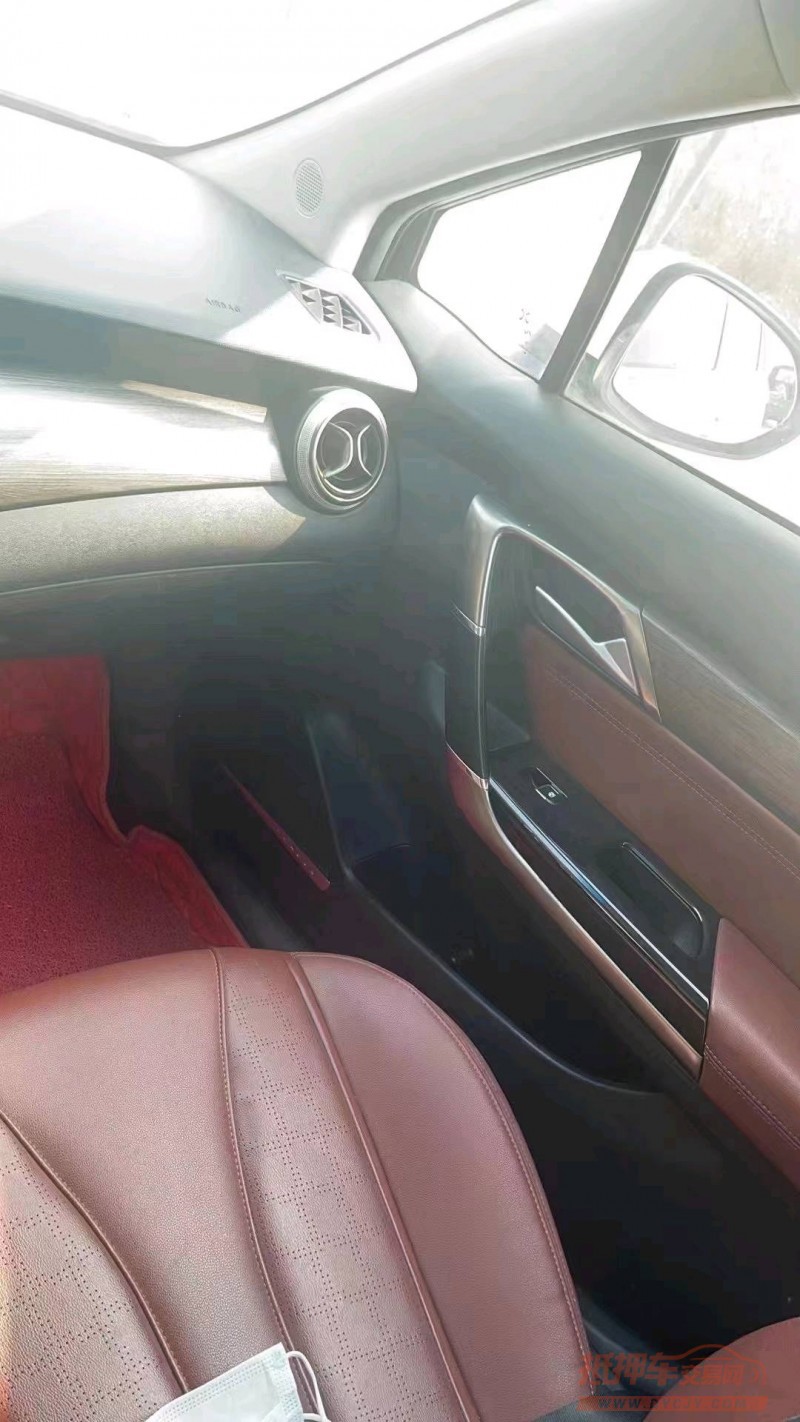 济南18年北汽绅宝D505