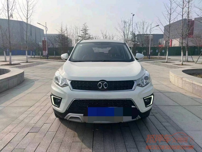 枣庄17年北汽绅宝X351
