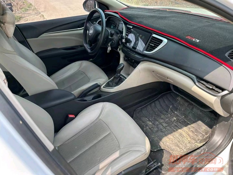 珠海17年别克英朗6