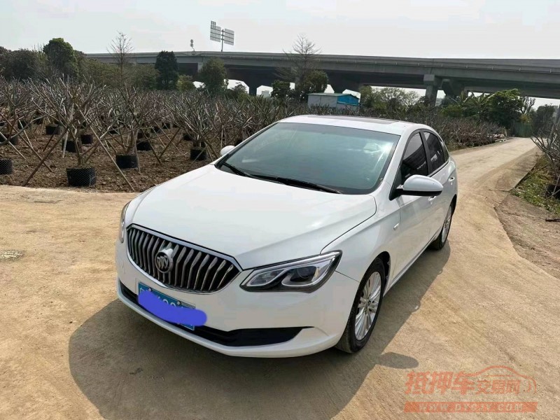 珠海17年别克英朗7