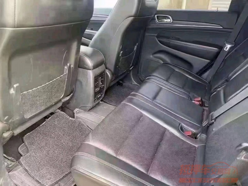 邯郸17年Jeep大切诺基4