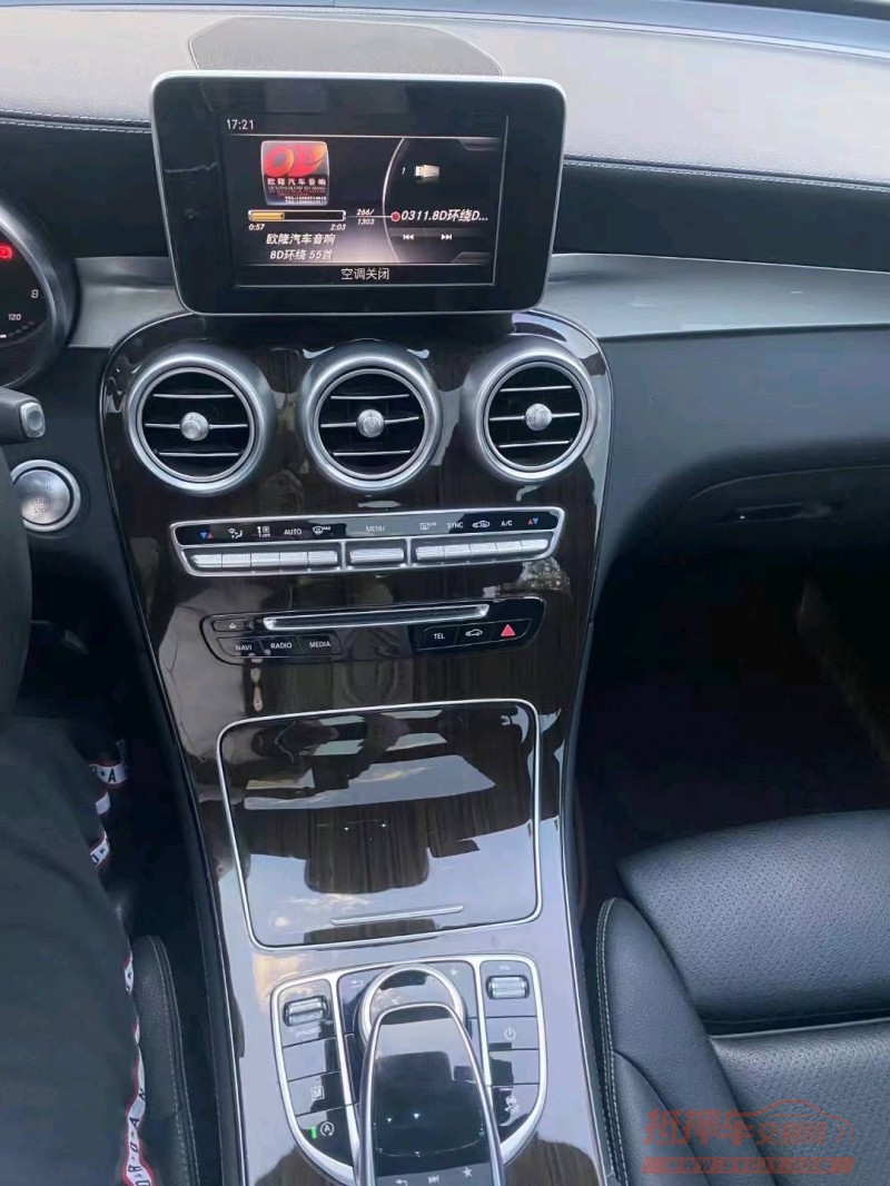 青岛19年奔驰GLC3