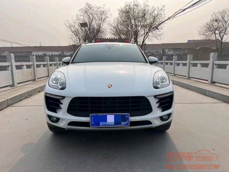 枣庄17年保时捷Macan1