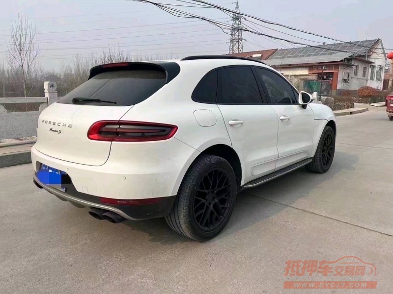 枣庄17年保时捷Macan5