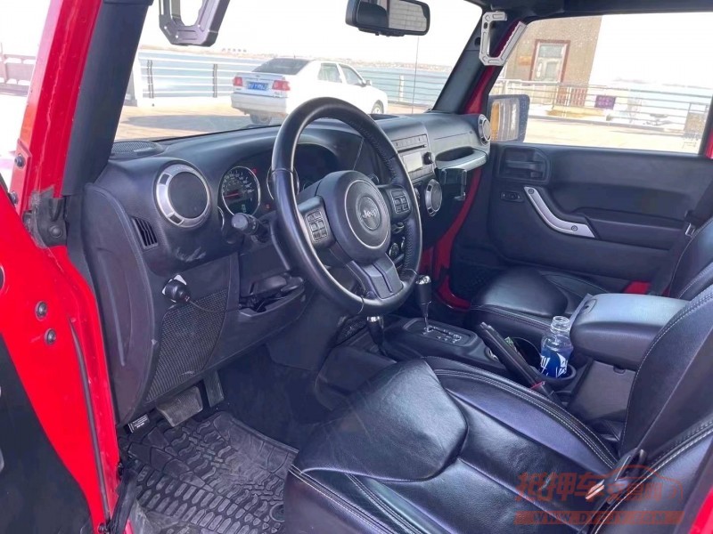 枣庄18年Jeep牧马人6