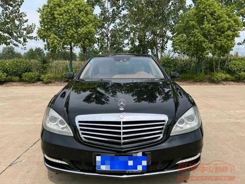 盐城11年奔驰S8