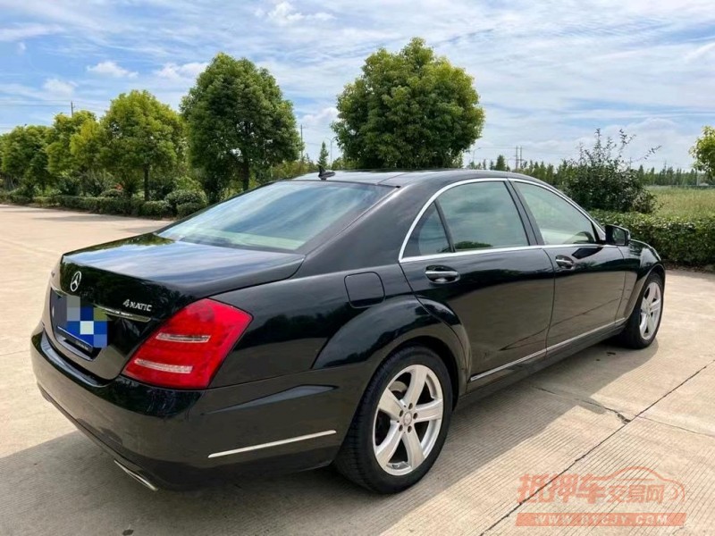 盐城11年奔驰S5