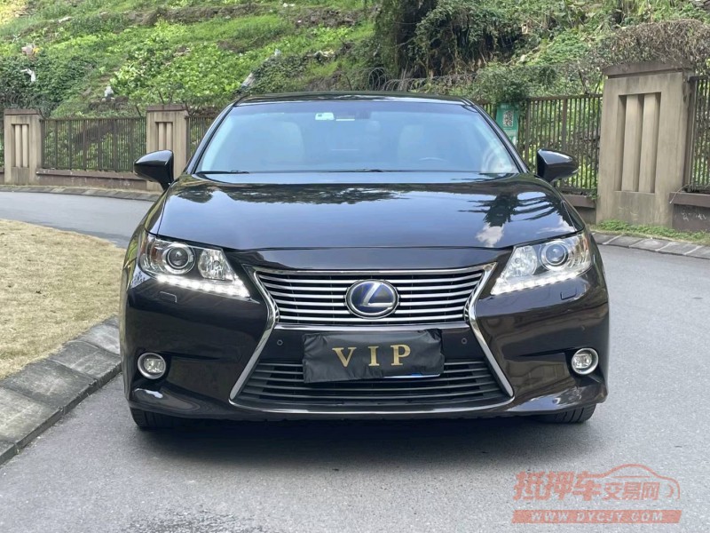 重庆15年雷克萨斯ES1