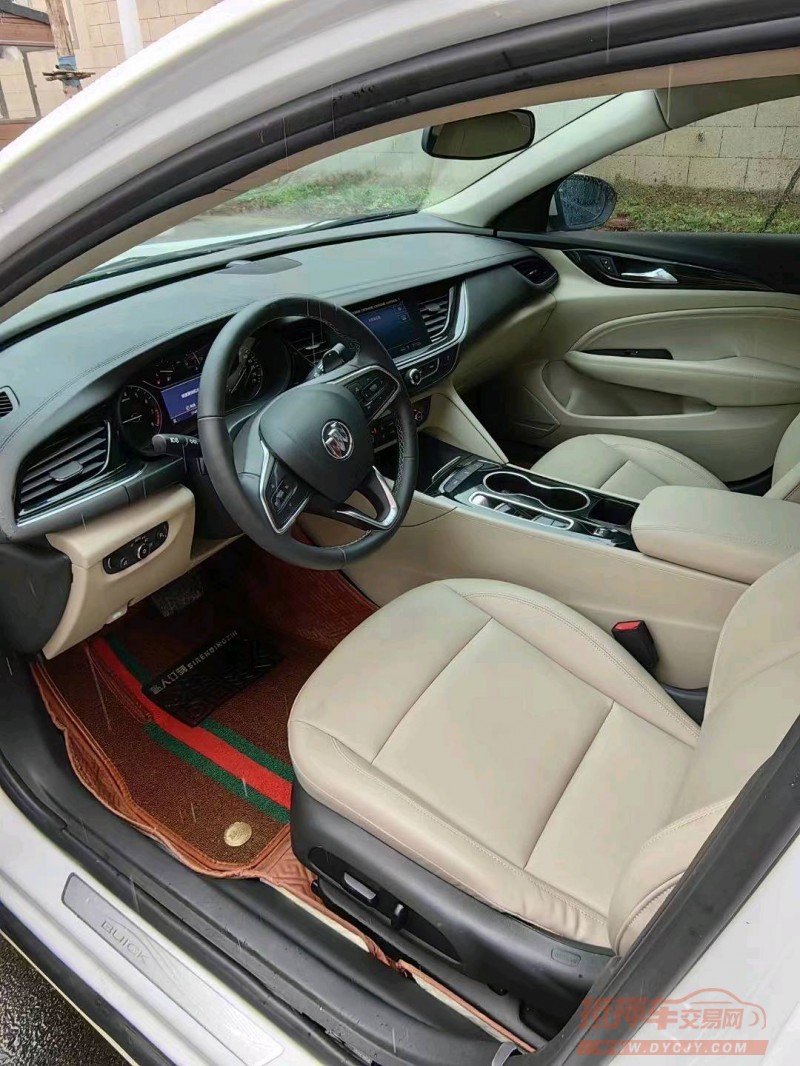 淮南21年别克君威9