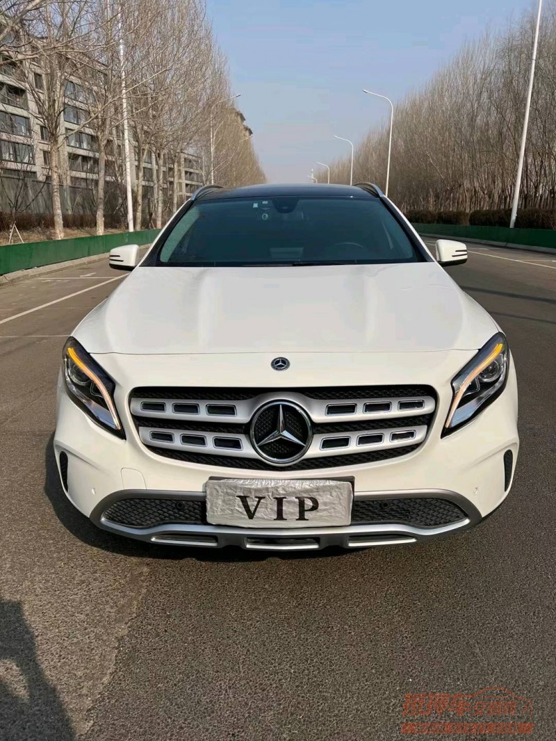 沈阳18年奔驰GLA1