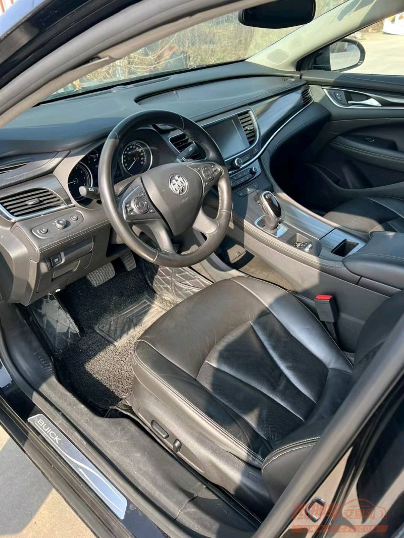 徐州18年别克君越6