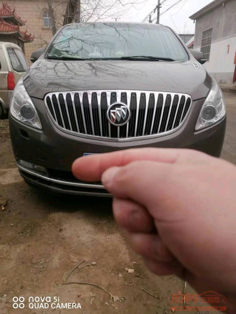 济南13年别克GL81