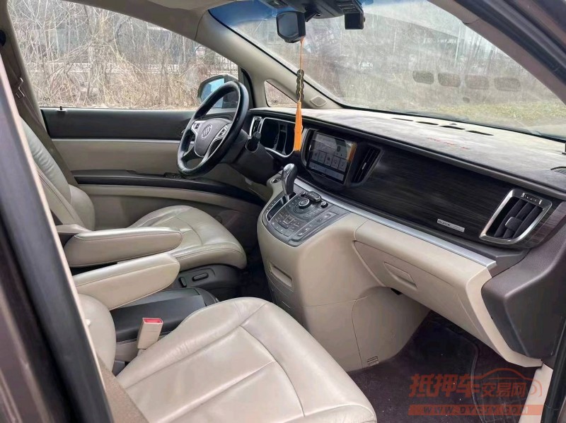 济南13年别克GL86