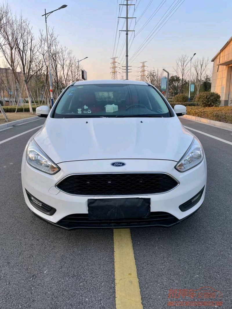 徐州17年福特福克斯1