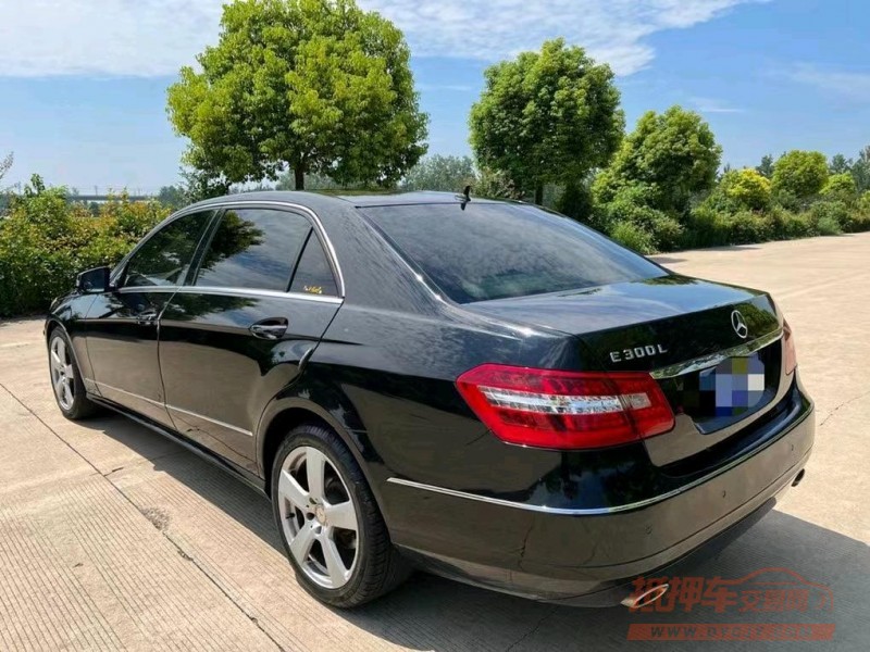 盐城13年奔驰E5