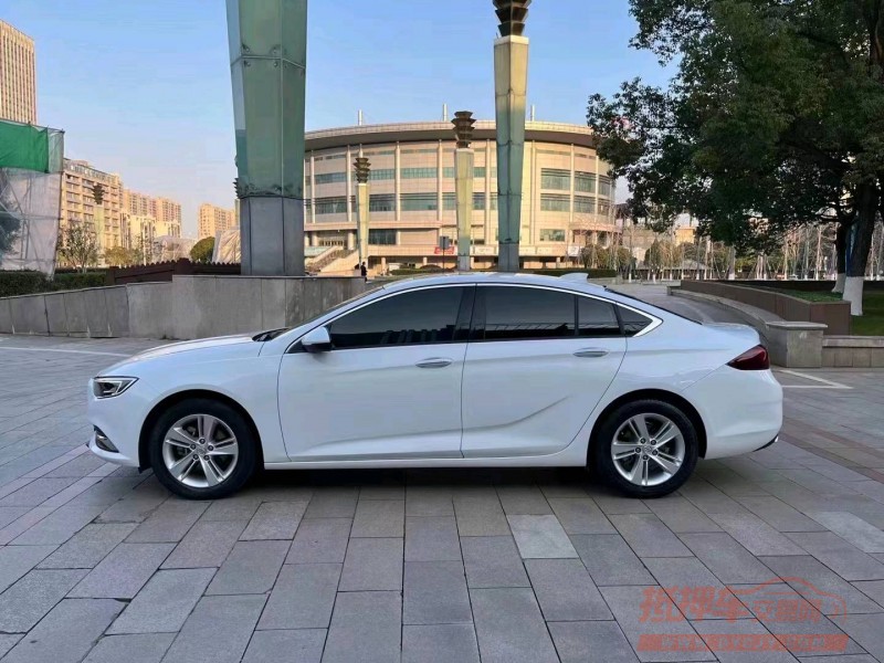 嘉兴20年别克君威4