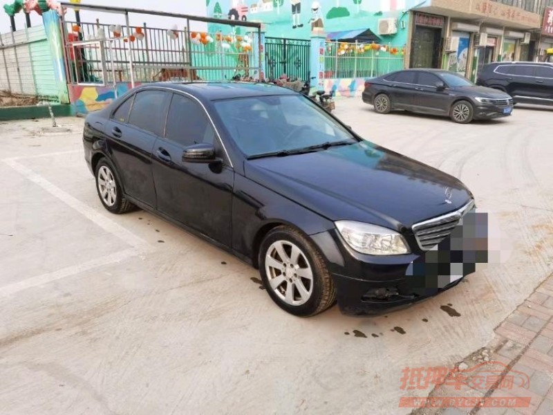 石家庄10年奔驰C2