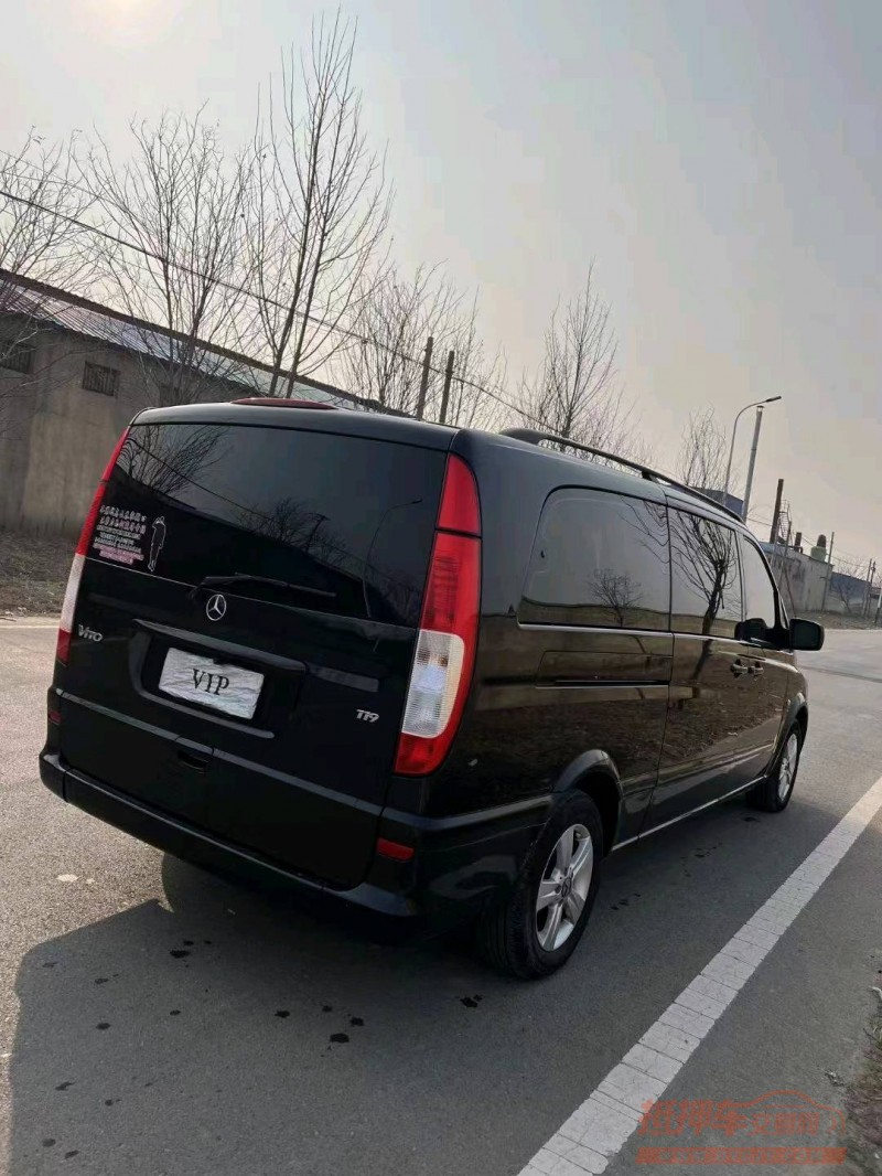 邯郸16年奔驰威霆4