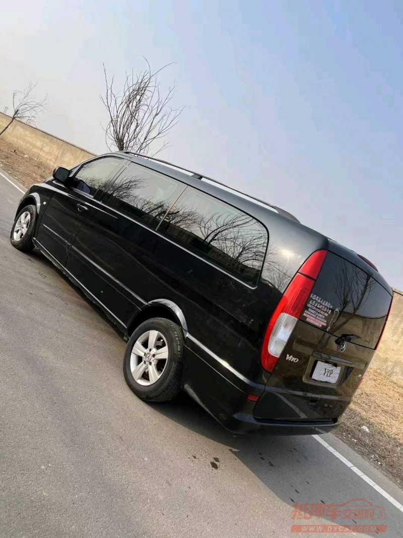 邯郸16年奔驰威霆2