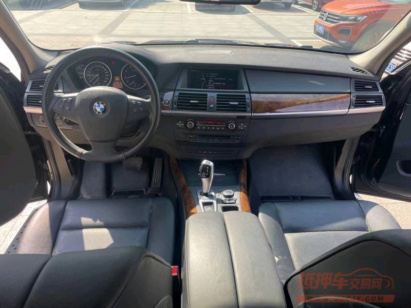 常州13年宝马X58