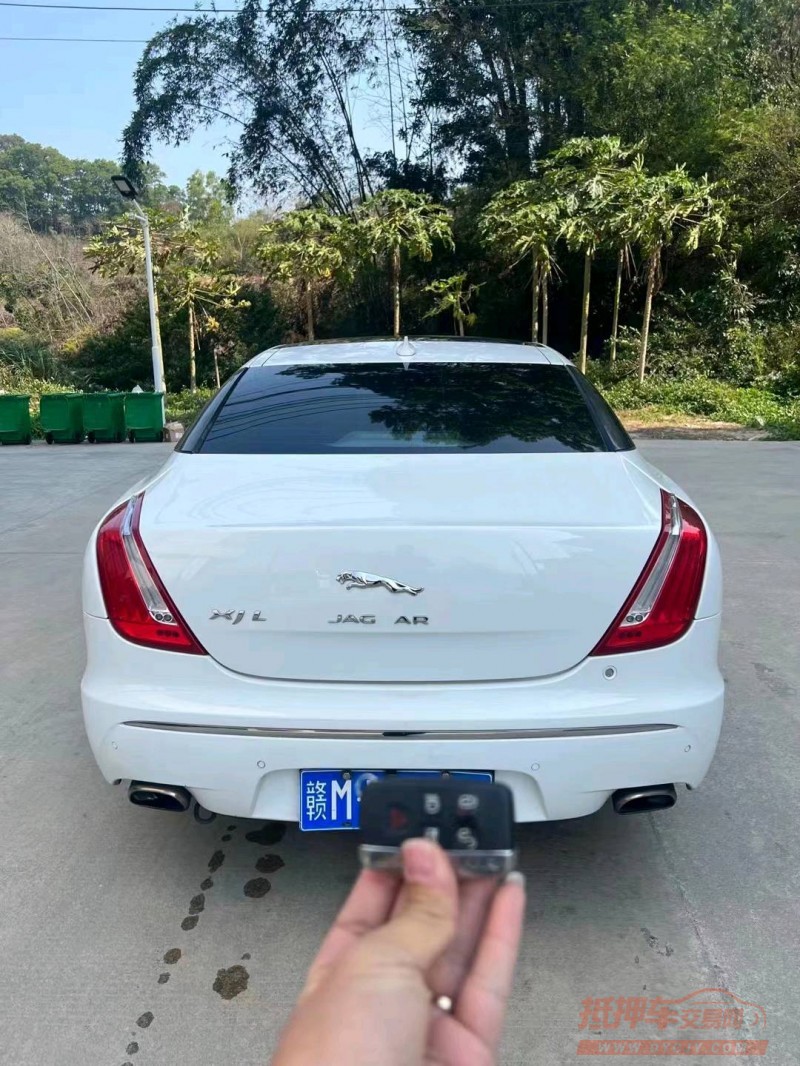 宜春15年捷豹XJL9