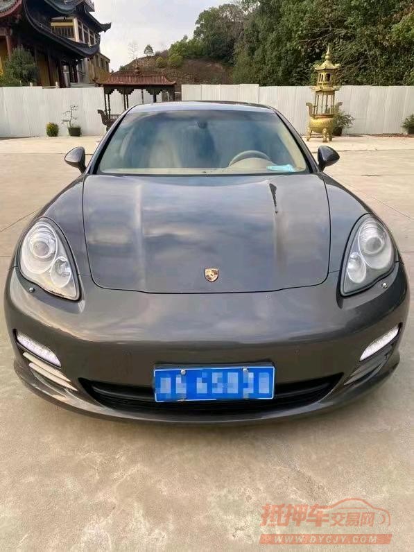 常州13年保时捷帕拉梅拉1