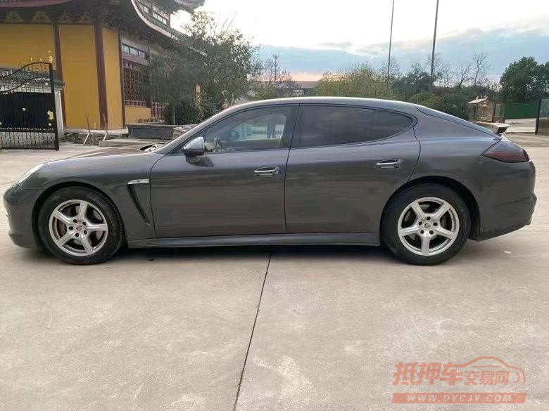 常州13年保时捷帕拉梅拉5