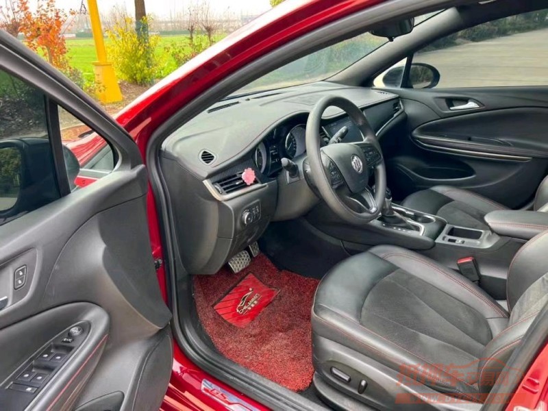 盐城20年别克威朗4