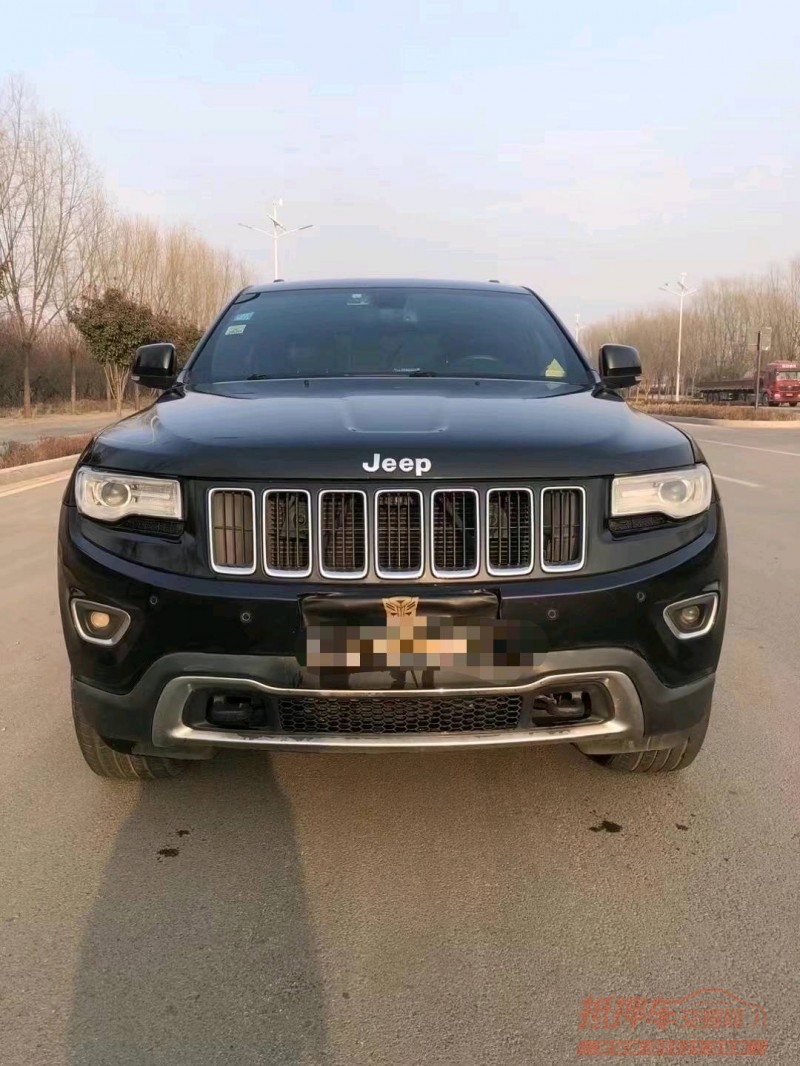 枣庄14年Jeep大切诺基1