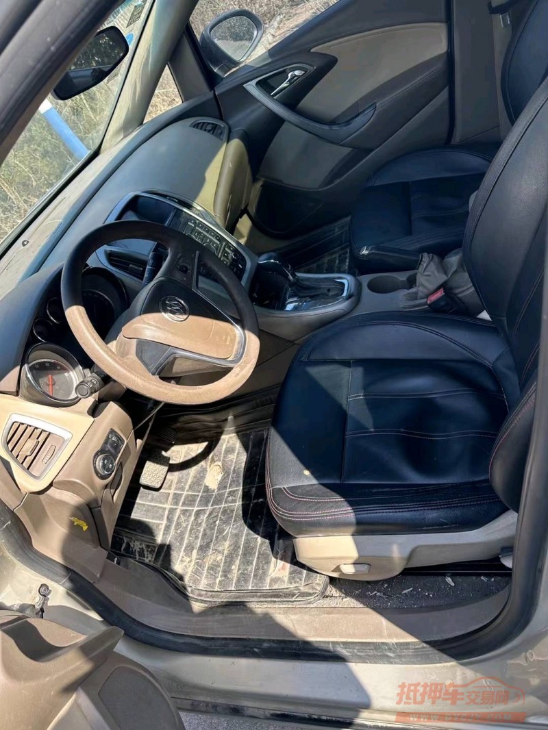 东营13年别克英朗2