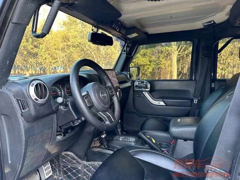 石家庄15年Jeep牧马人8