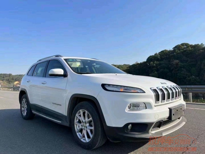 長沙18年Jeep自由光2