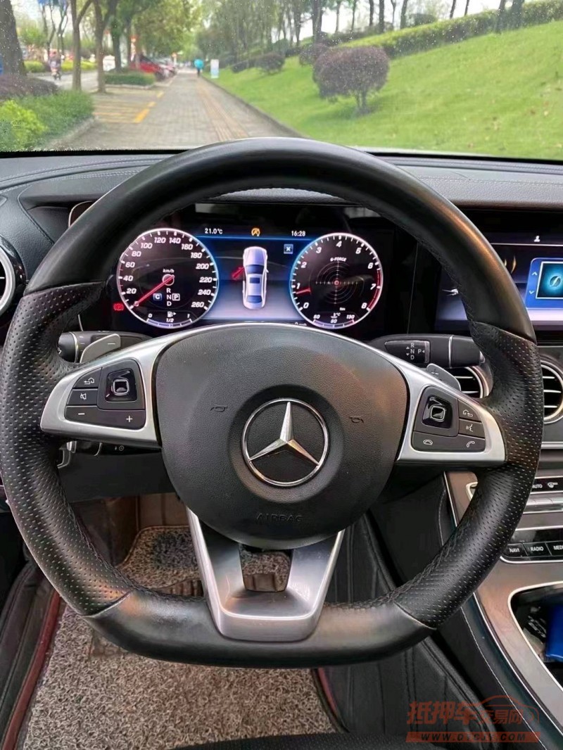 梧州19年奔驰E8