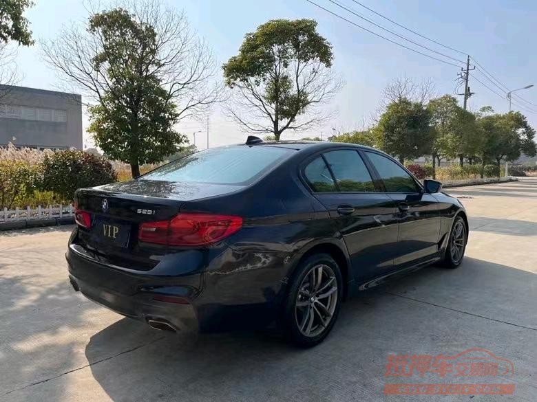 盐城19年宝马5系8