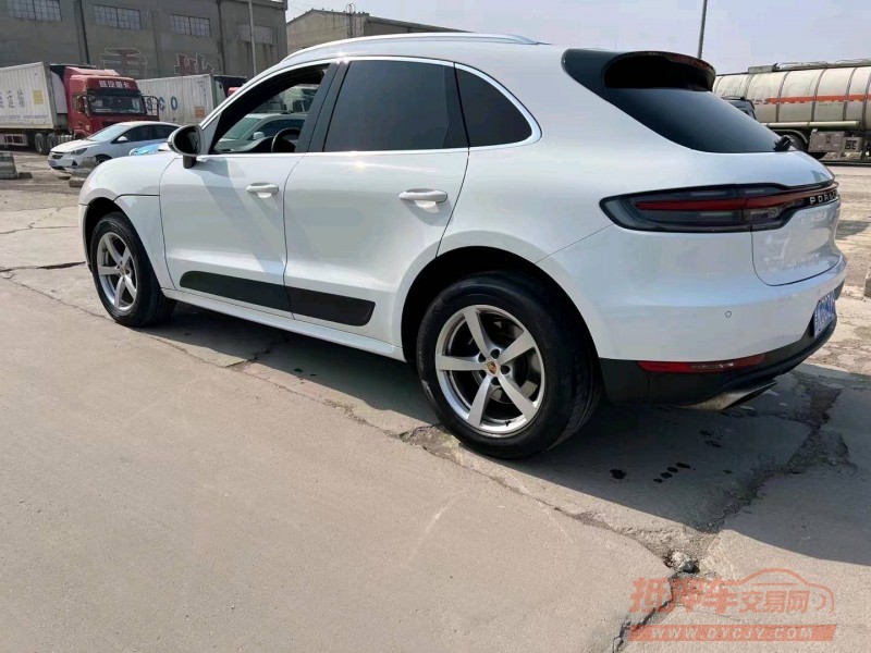 枣庄20年保时捷Macan4