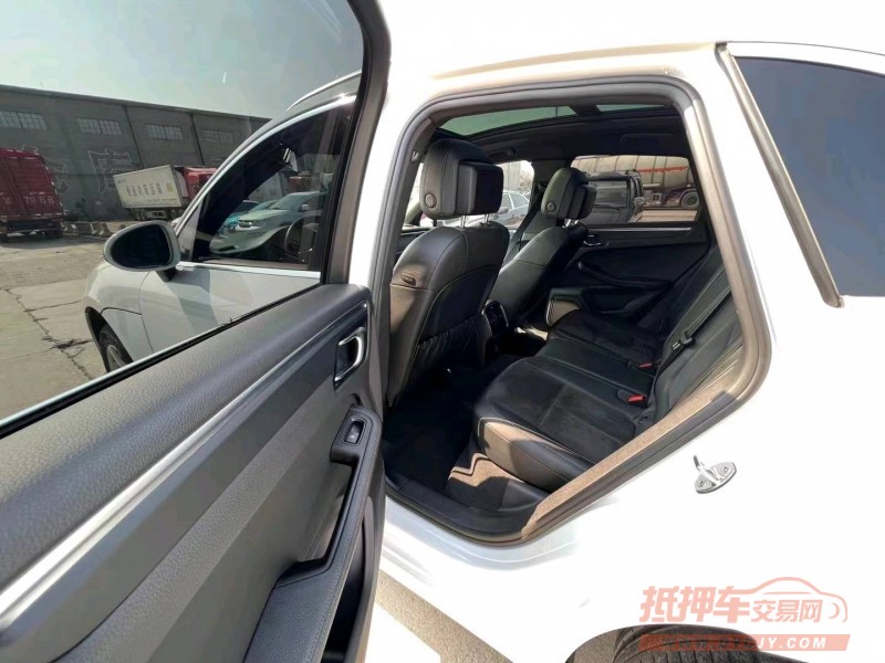 枣庄20年保时捷Macan7