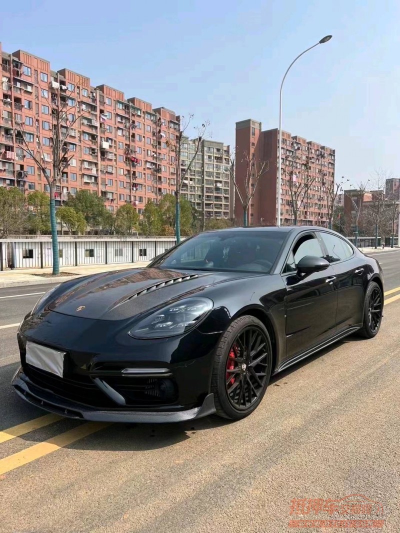 宜昌17年保时捷帕拉梅拉2