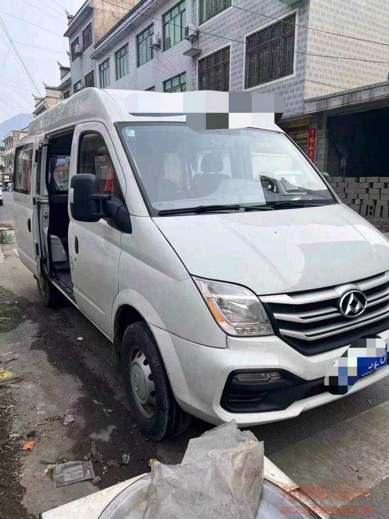 重庆20年大通V803