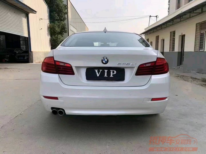 北京16年宝马5系5