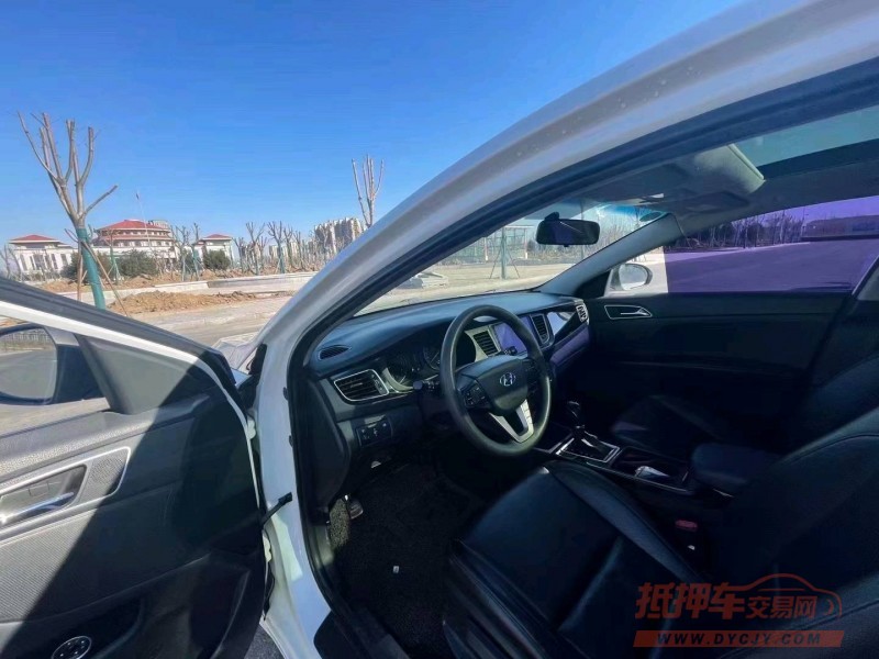 邯郸15年现代名图6