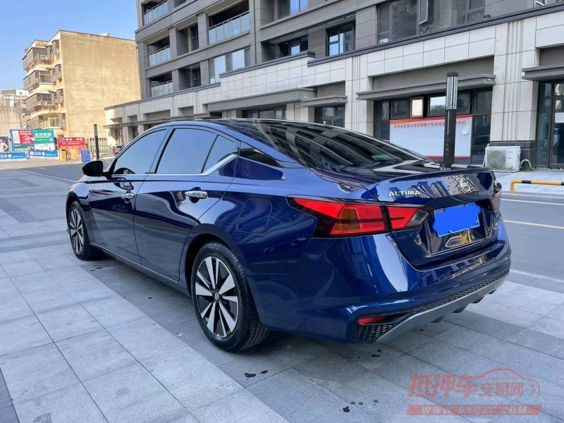 淮南22年日产天籁5