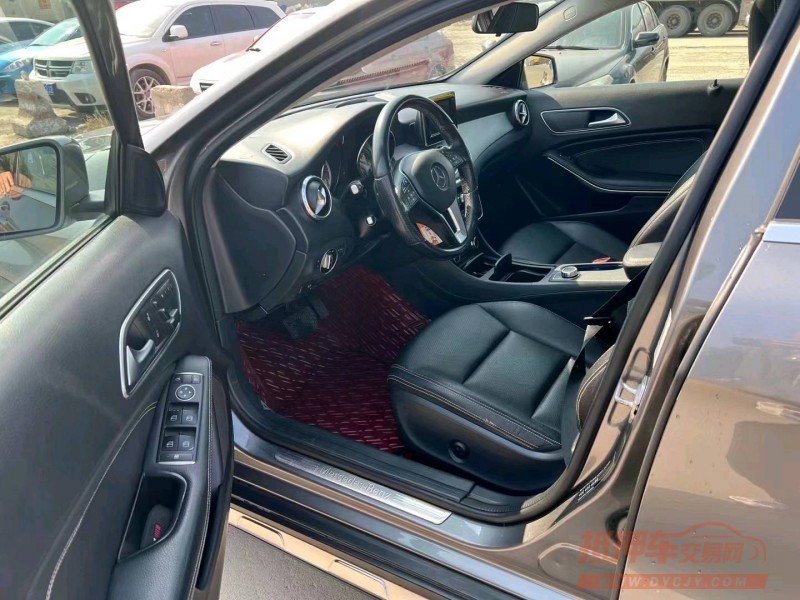 枣庄15年奔驰GLA8