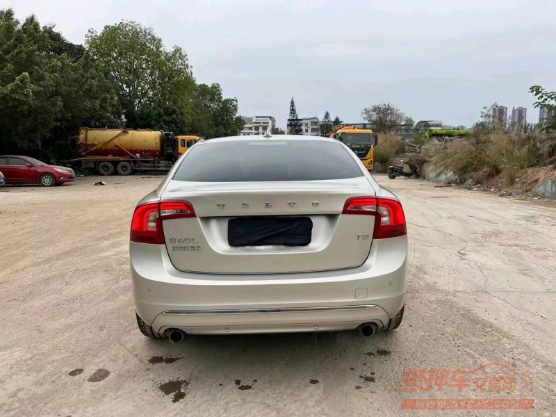 南宁20年沃尔沃S60L9