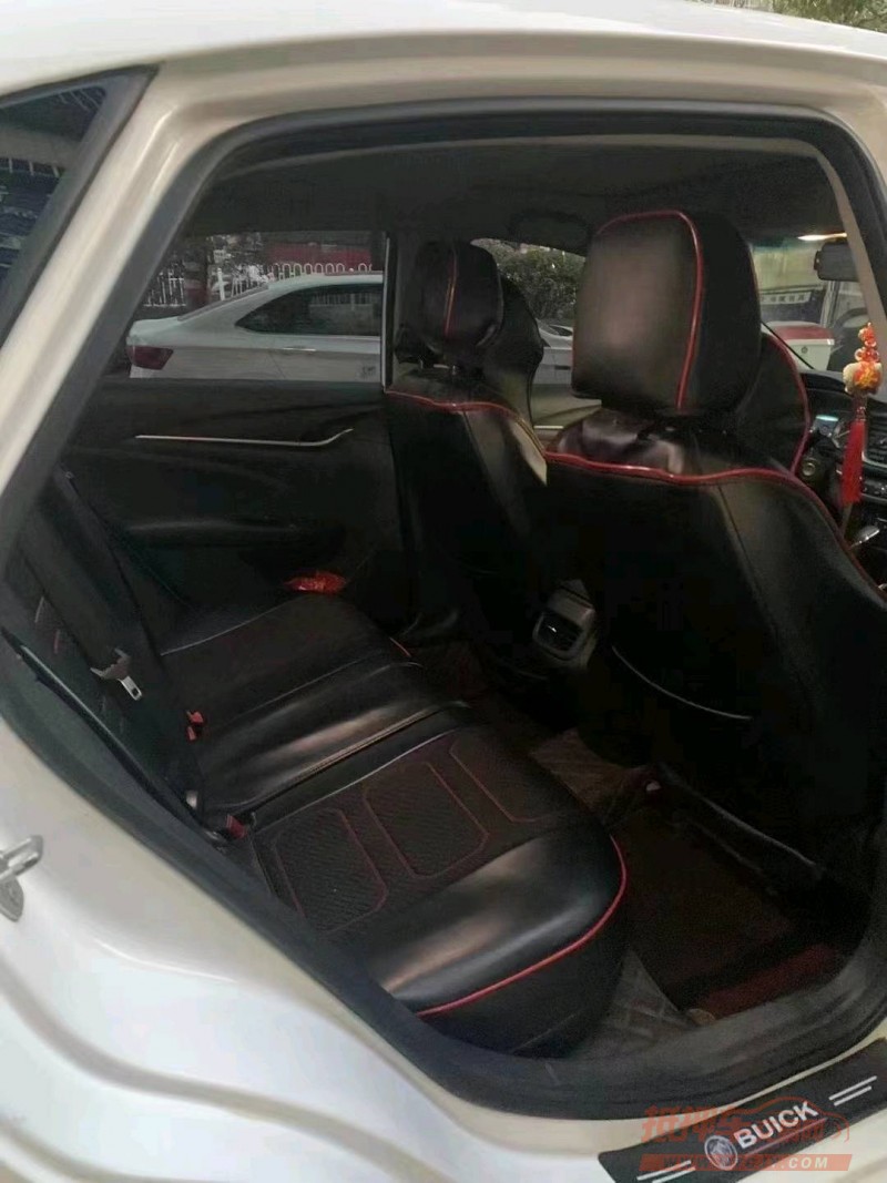 衡阳20年别克英朗4