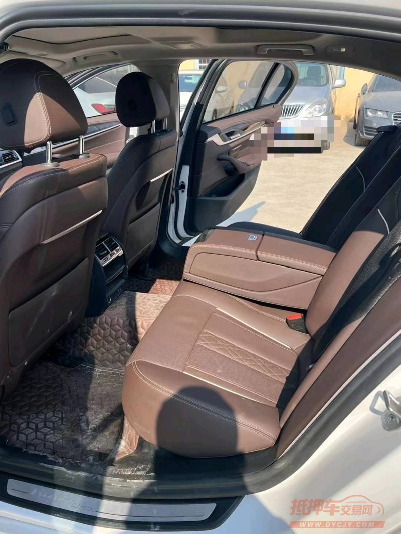 潍坊21年宝马5系3