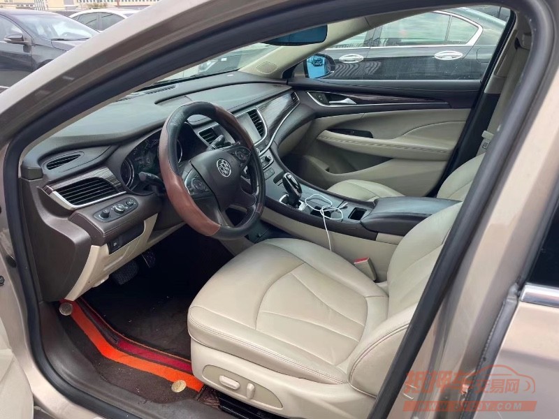 榆林16年别克君越9